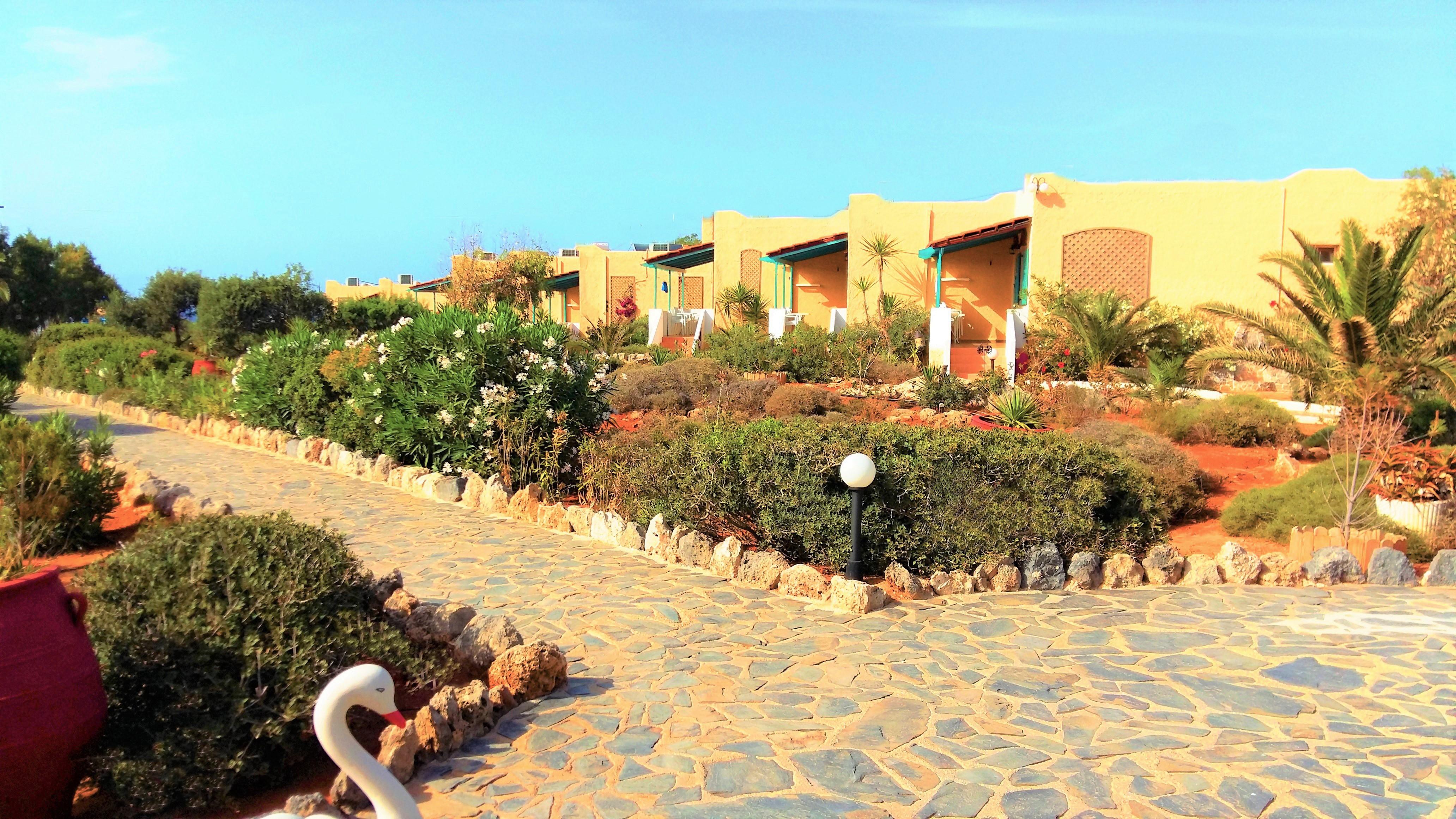 Aparthotel Zorbas Village Stavrós