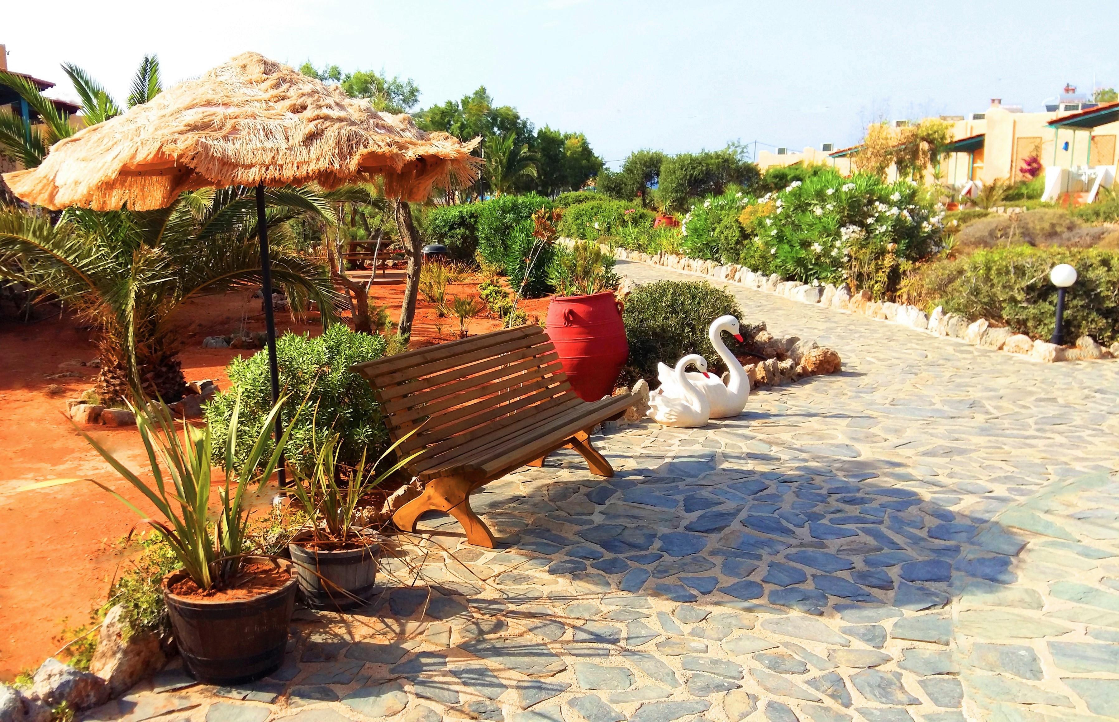 Zorbas Village Aparthotel