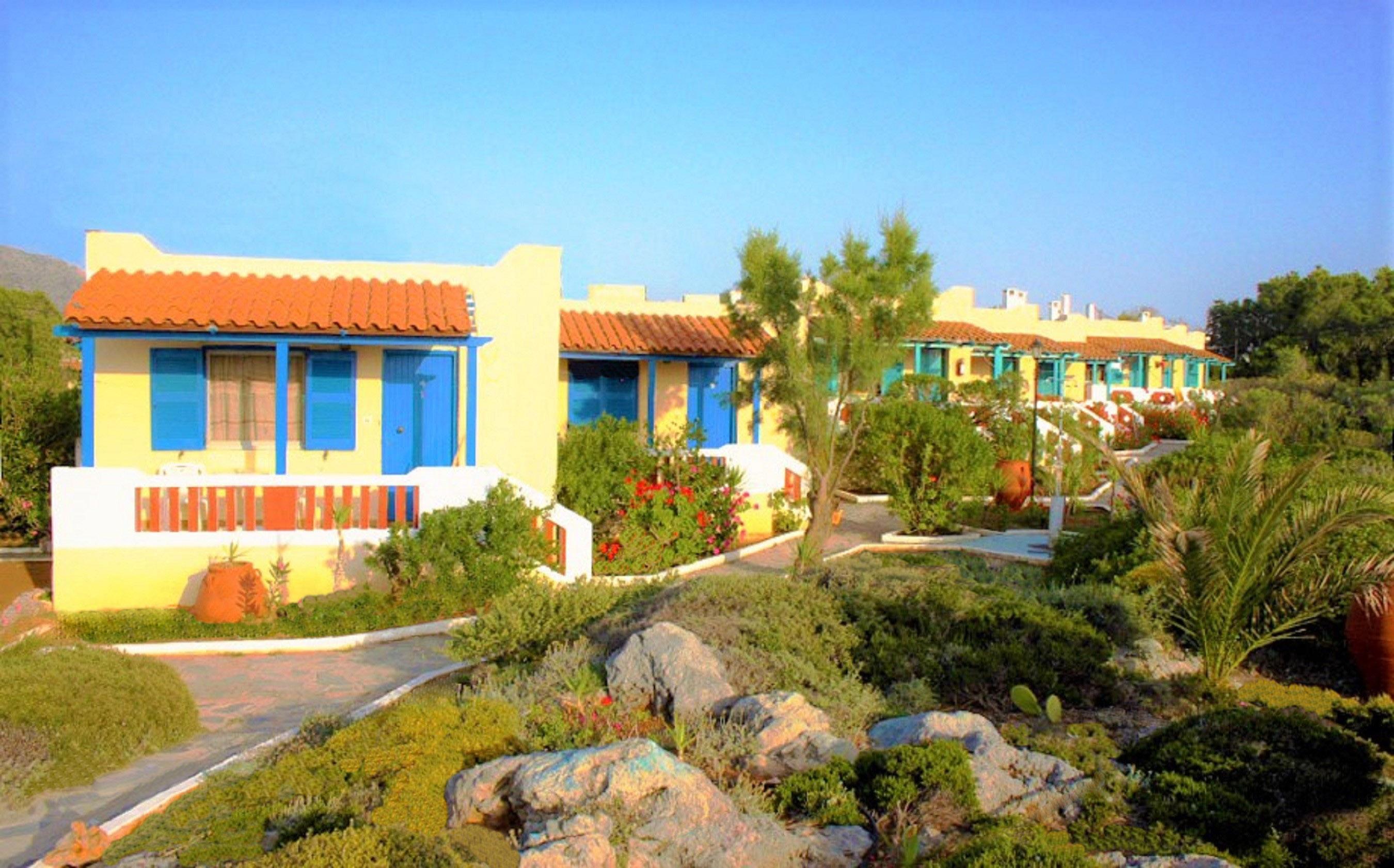 Zorbas Village Aparthotel 2*