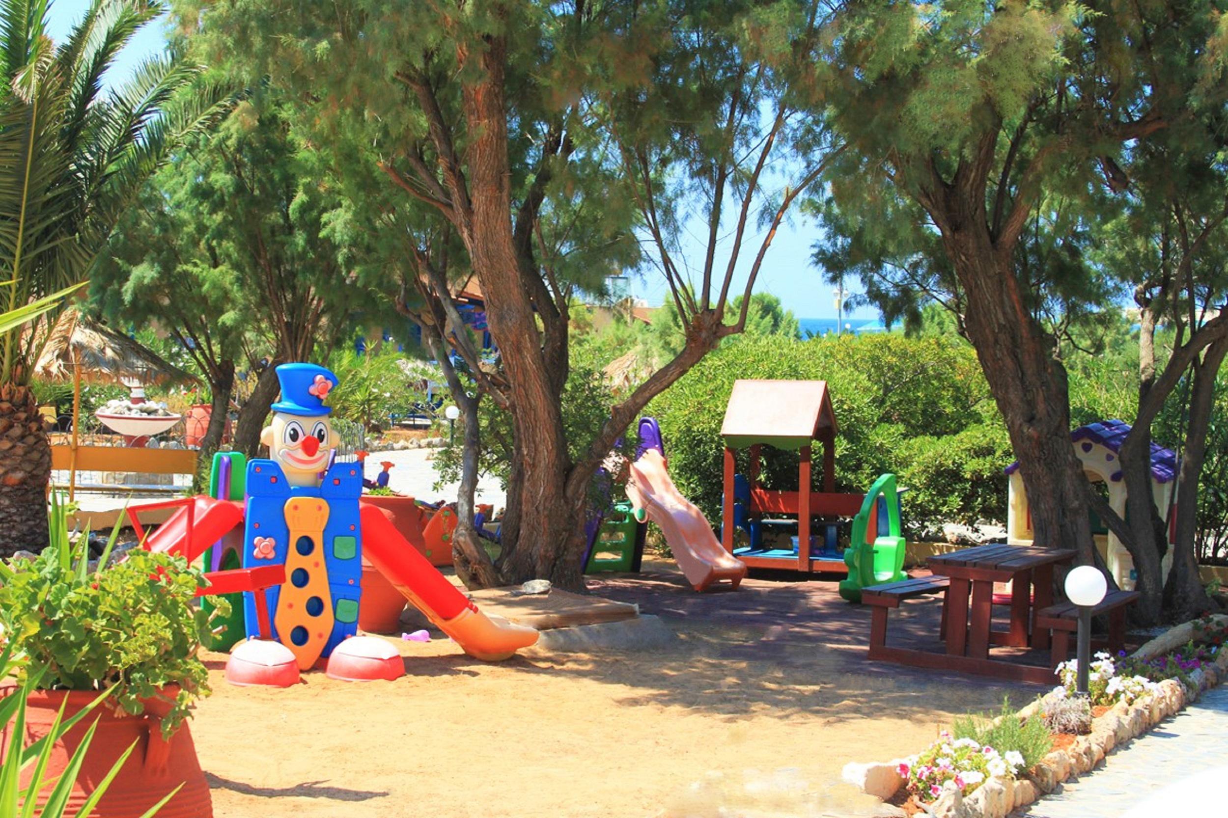 Zorbas Village Stavrós